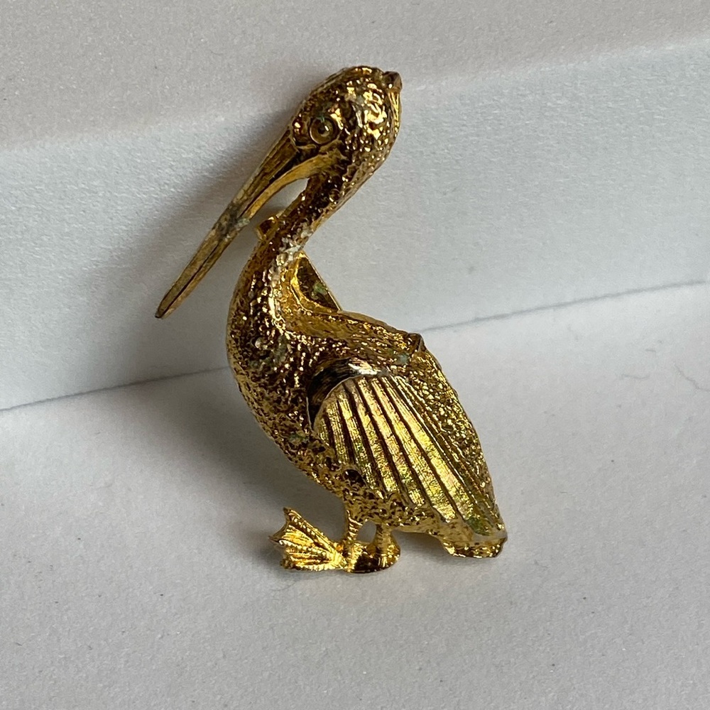 VTG Roma Gold Tone Pelican Brooch Pin Birds Costume Jewelry
